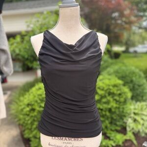 Bodycon black sleeveless top - L